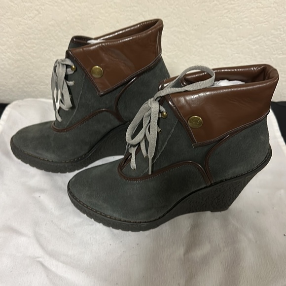 Booties - Picture 2 of 3